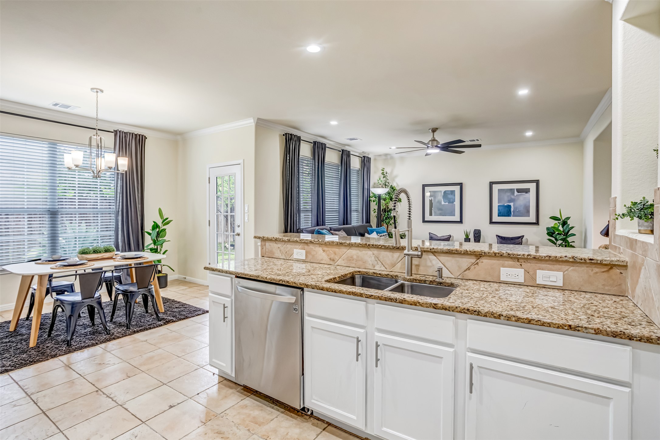 6715 Windrift Way, Unit 31 Austin, TX 78745 - Photo 16 of 40