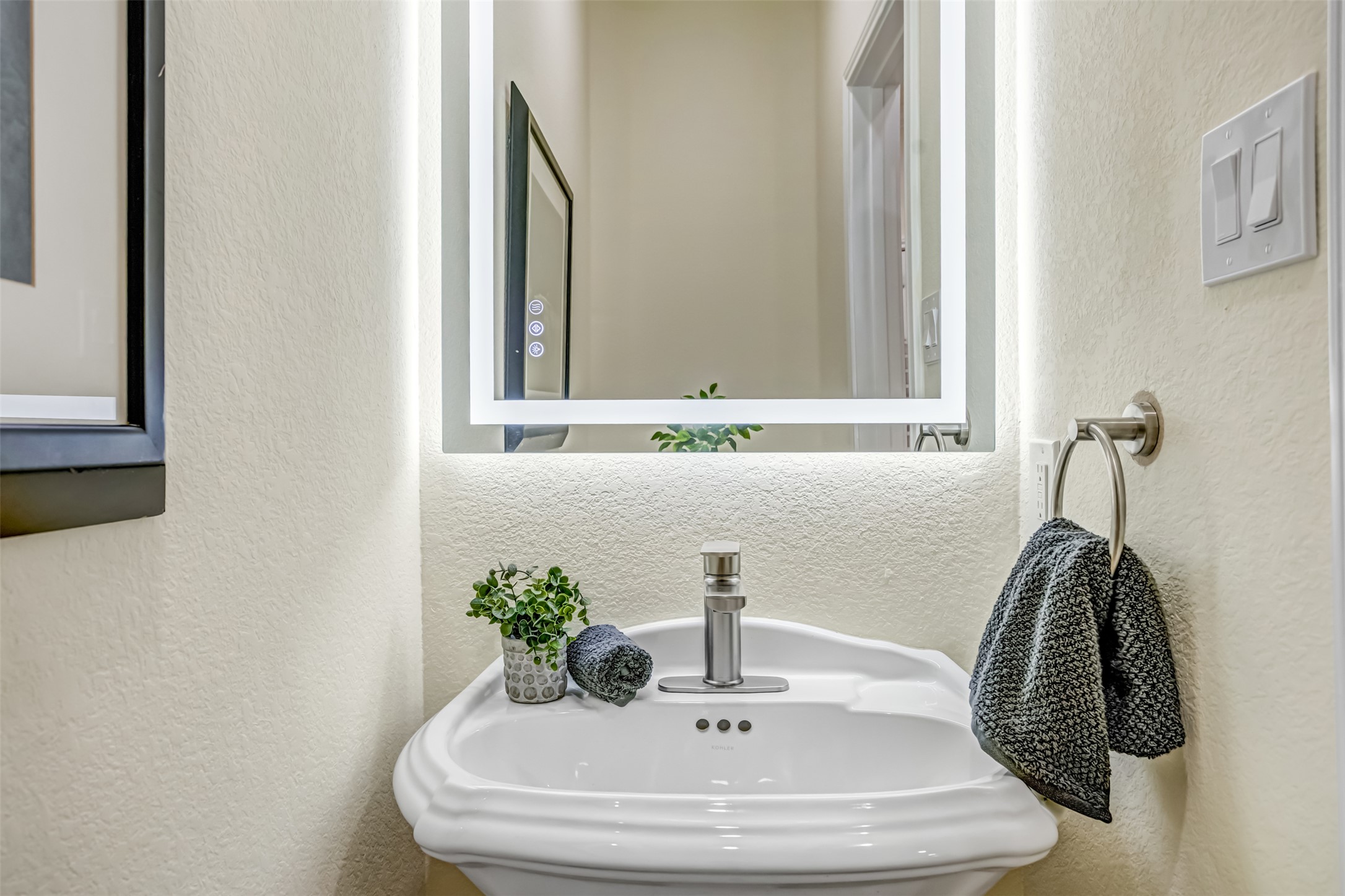 6715 Windrift Way, Unit 31 Austin, TX 78745 - Photo 20 of 40