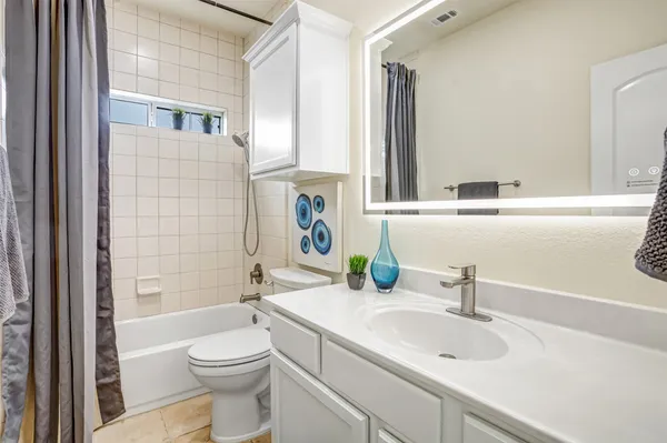 $400,000 | 6715 Windrift Way, Unit 31, Austin, TX 78745