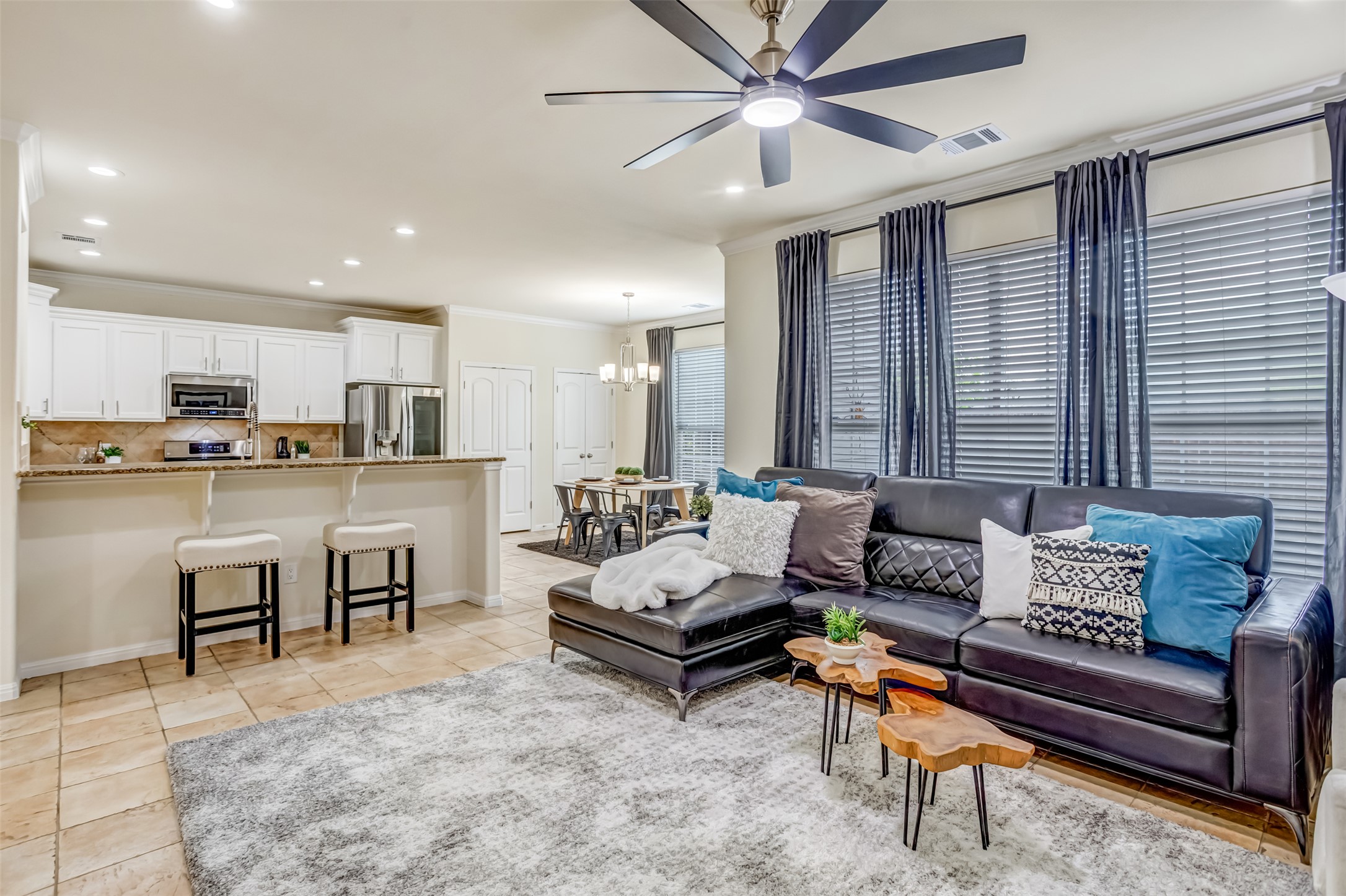 6715 Windrift Way, Unit 31 Austin, TX 78745 - Photo 8 of 40