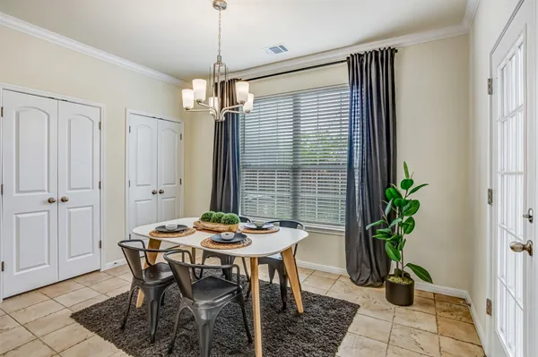 $400,000 | 6715 Windrift Way, Unit 31, Austin, TX 78745