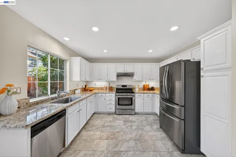 $1,745,000 | 914 Arrowtail Terrace, Fremont, CA 94536