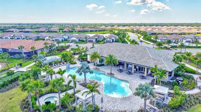 $779,000 | 6203 Grandview Hill Court, Bradenton, FL 34203