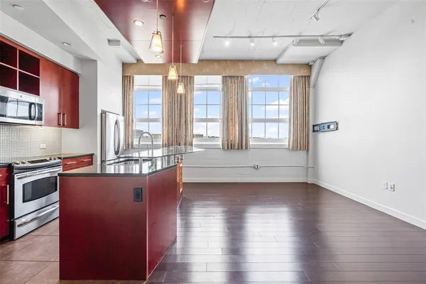 $259,000 | 2600 West 7th Street, Unit 1535, Fort Worth, TX 76107