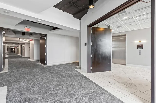 $279,900 | 2600 West 7th Street, Unit 1535, Fort Worth, TX 76107