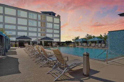 $269,000 | 2600 West 7th Street, Unit 1535, Fort Worth, TX 76107