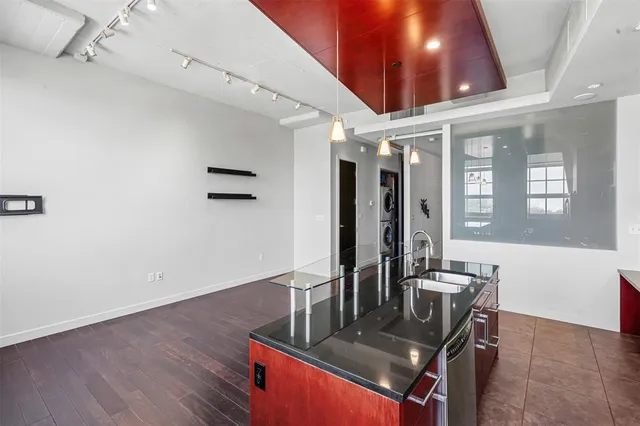 $279,900 | 2600 West 7th Street, Unit 1535, Fort Worth, TX 76107