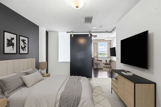 $279,900 | 2600 West 7th Street, Unit 1535, Fort Worth, TX 76107