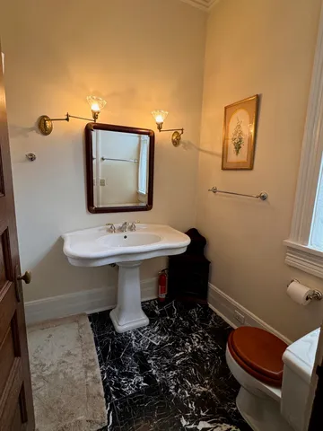 $899,000 | 404 North Adams Street, Quincy, FL 32351