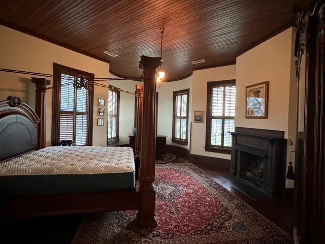 $899,000 | 404 North Adams Street, Quincy, FL 32351