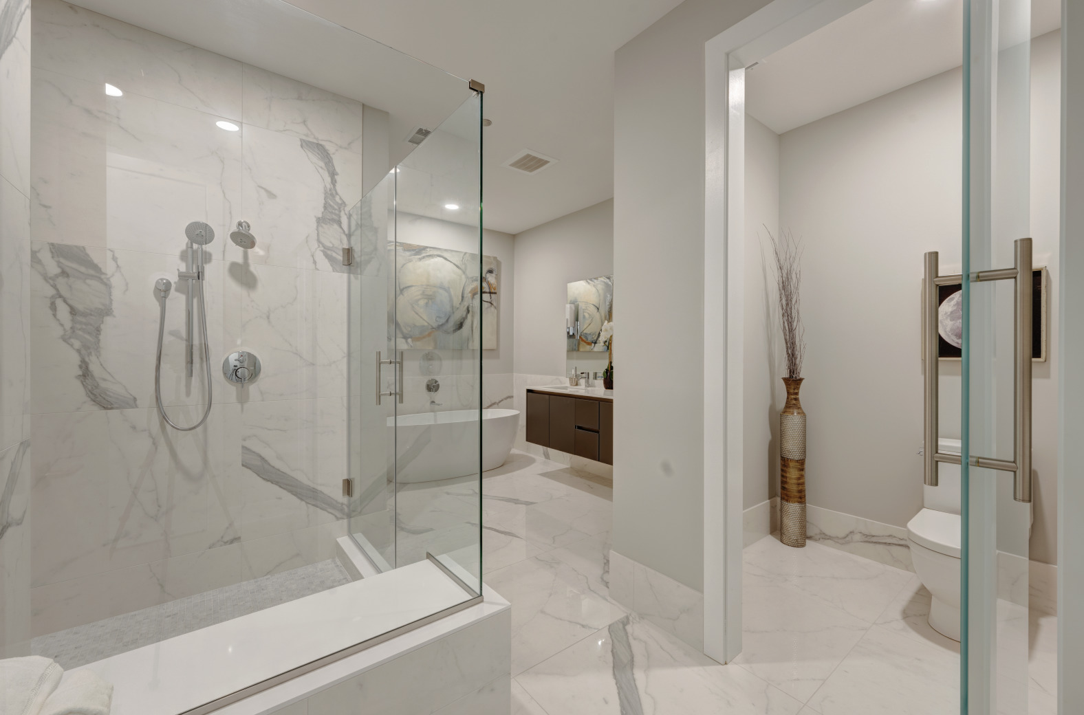144 West Erie Street, Unit 401 Chicago, IL 60654 - Photo 13 of 25 a bathroom with a shower and a sink
