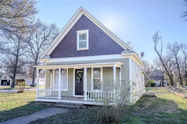 $99,900 | 503 North 11th Street, Fredonia, KS 66736