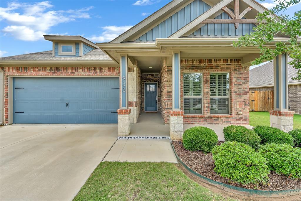 933 East 5th Street Springtown, TX 76082 - Photo 1 of 1 Welcome home!