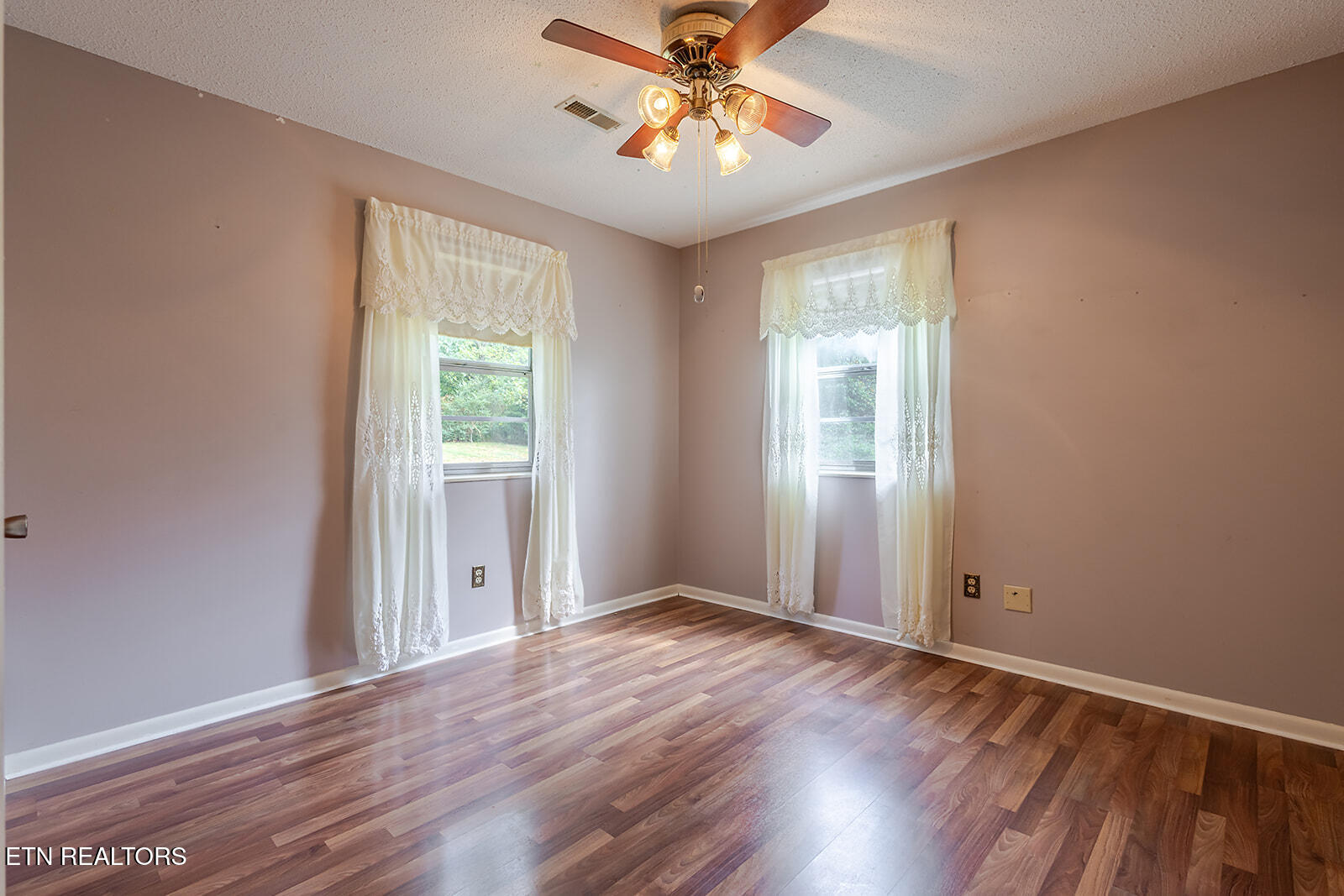 7411 Munsey Road Corryton, TN 37721 - Photo 22 of 41 530A6971-HDR