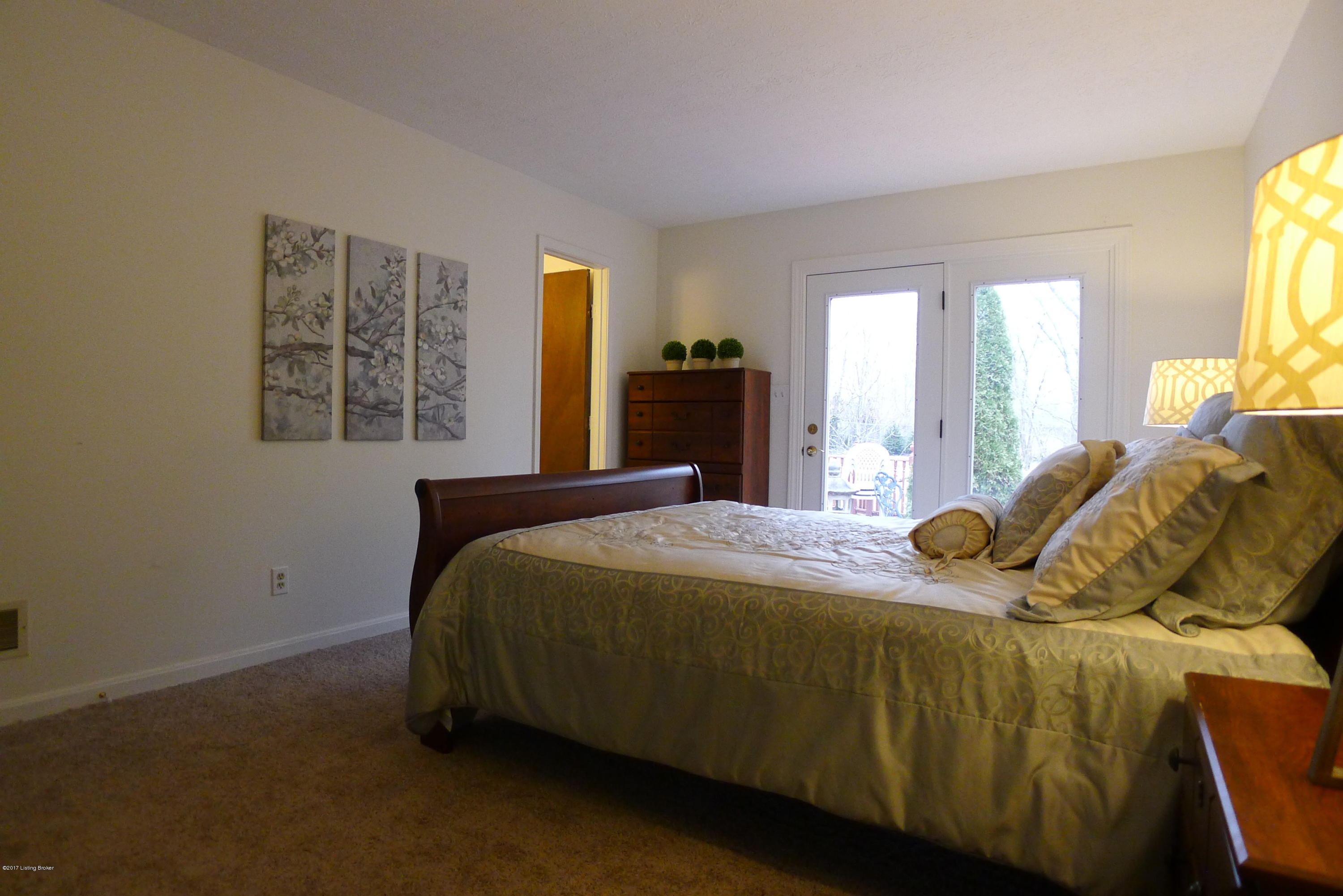 3707 Longview Road Louisville, KY 40299 - Photo 18 of 32 8 M bedroom (2)