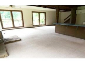 10040 East Dobson Road Bloomfield, IN 47424 - Photo 5 of 11