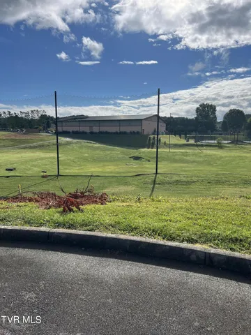 $65,000 | 368 Monroe Drive, Unit 11B, Bristol, TN 37620