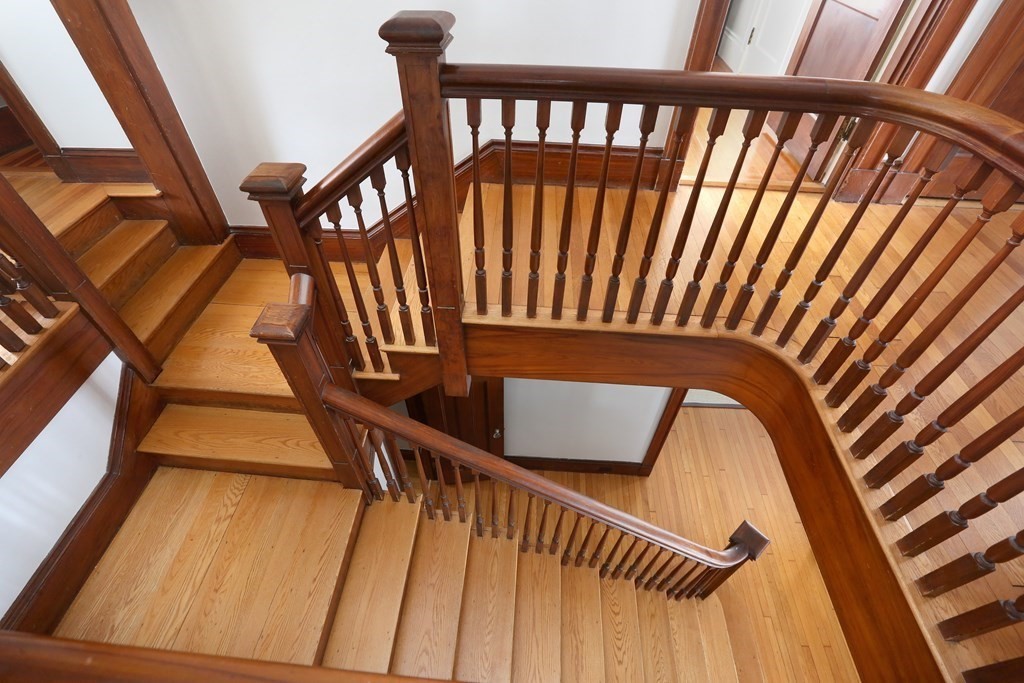 34 Livermore Road Wellesley, MA 02481 - Photo 22 of 36 a view of entryway