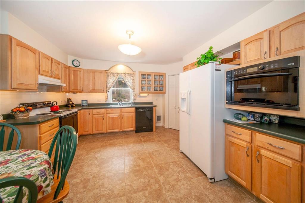 284 Pine Ridge Road Alma, CO 80420 - Photo 8 of 30 Gallery Image 8