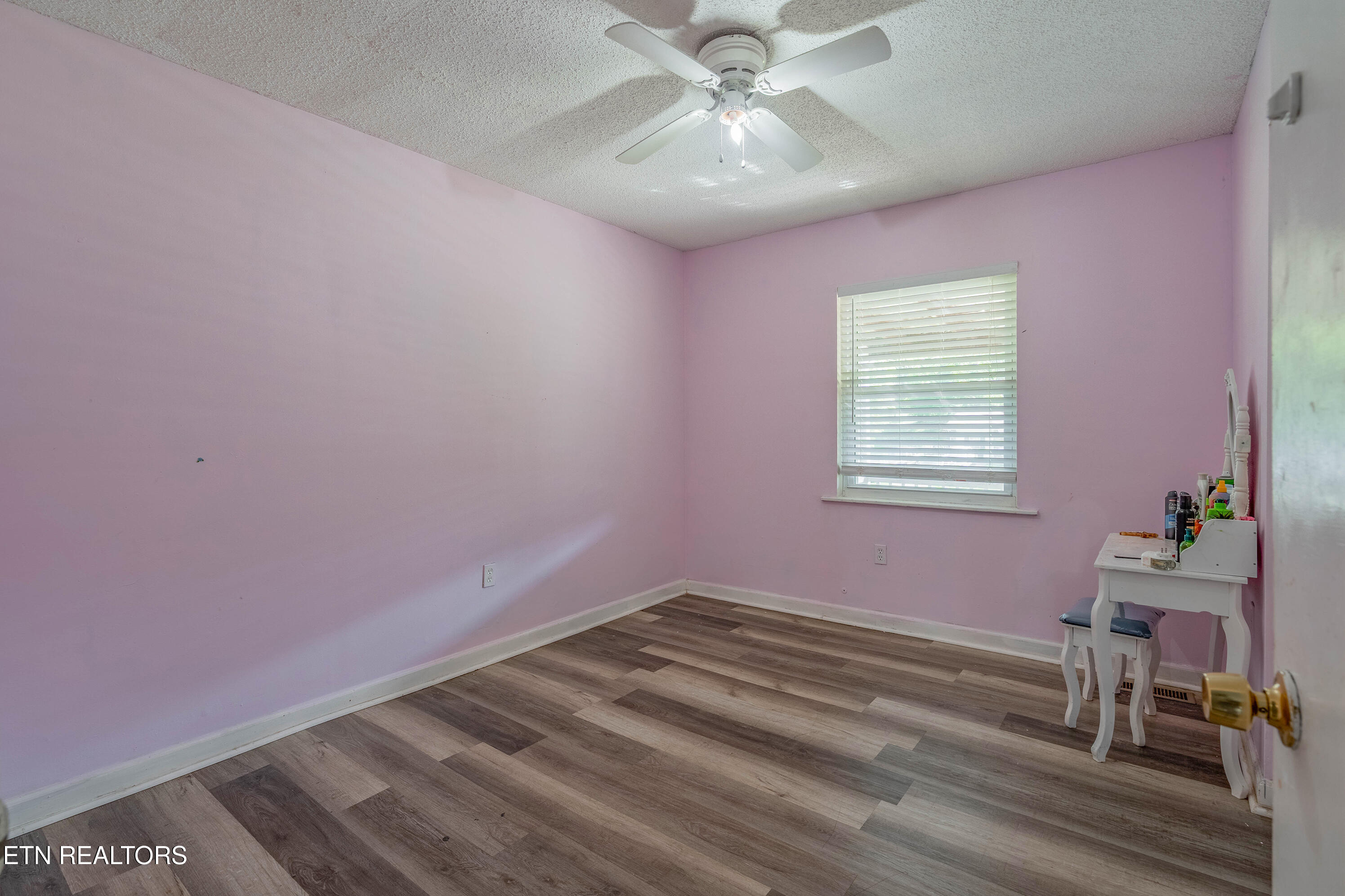 415 Coffee Lane Loudon, TN 37774 - Photo 15 of 28 A7305646-HDR
