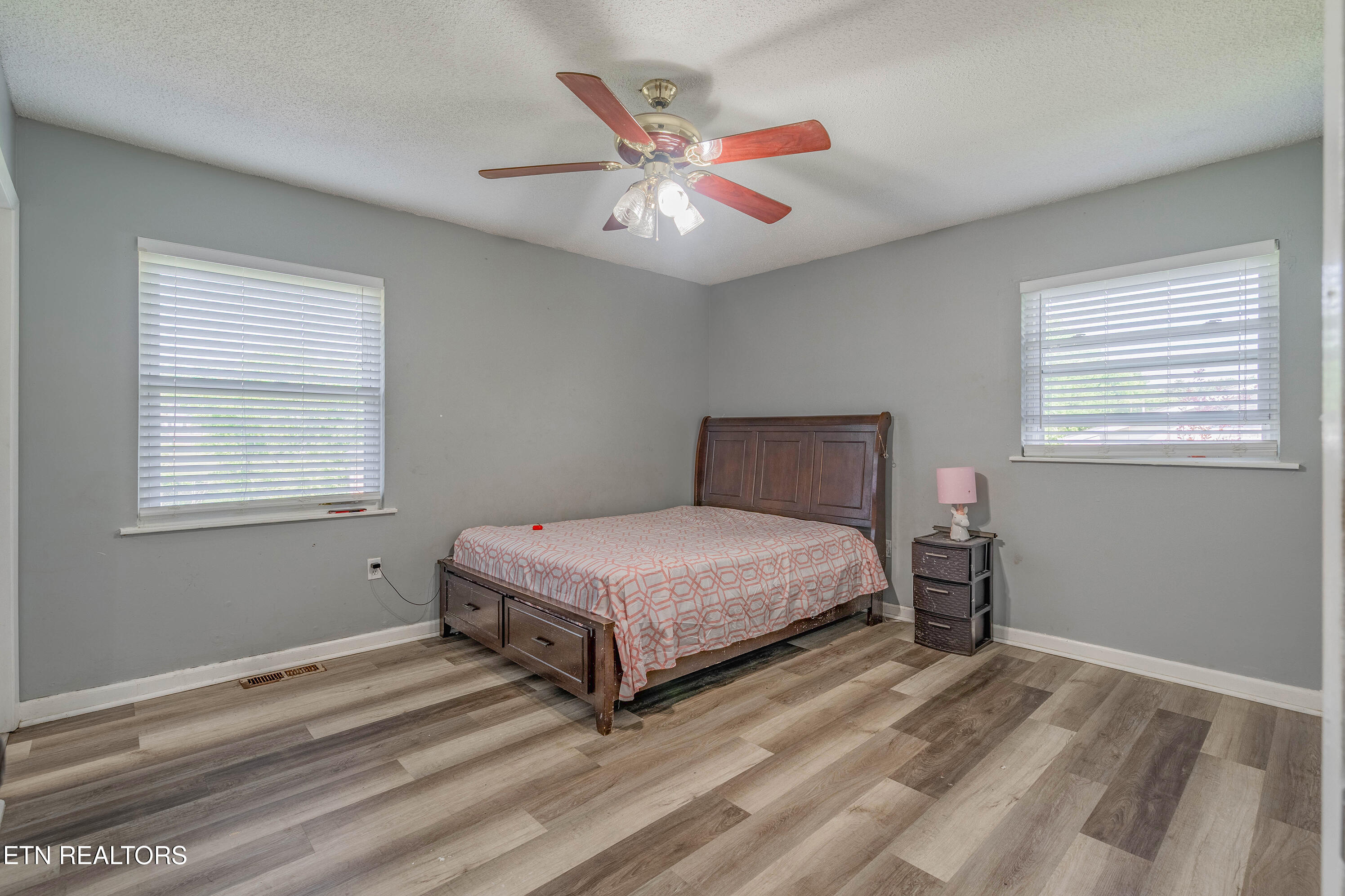 415 Coffee Lane Loudon, TN 37774 - Photo 20 of 28 A7305625-HDR