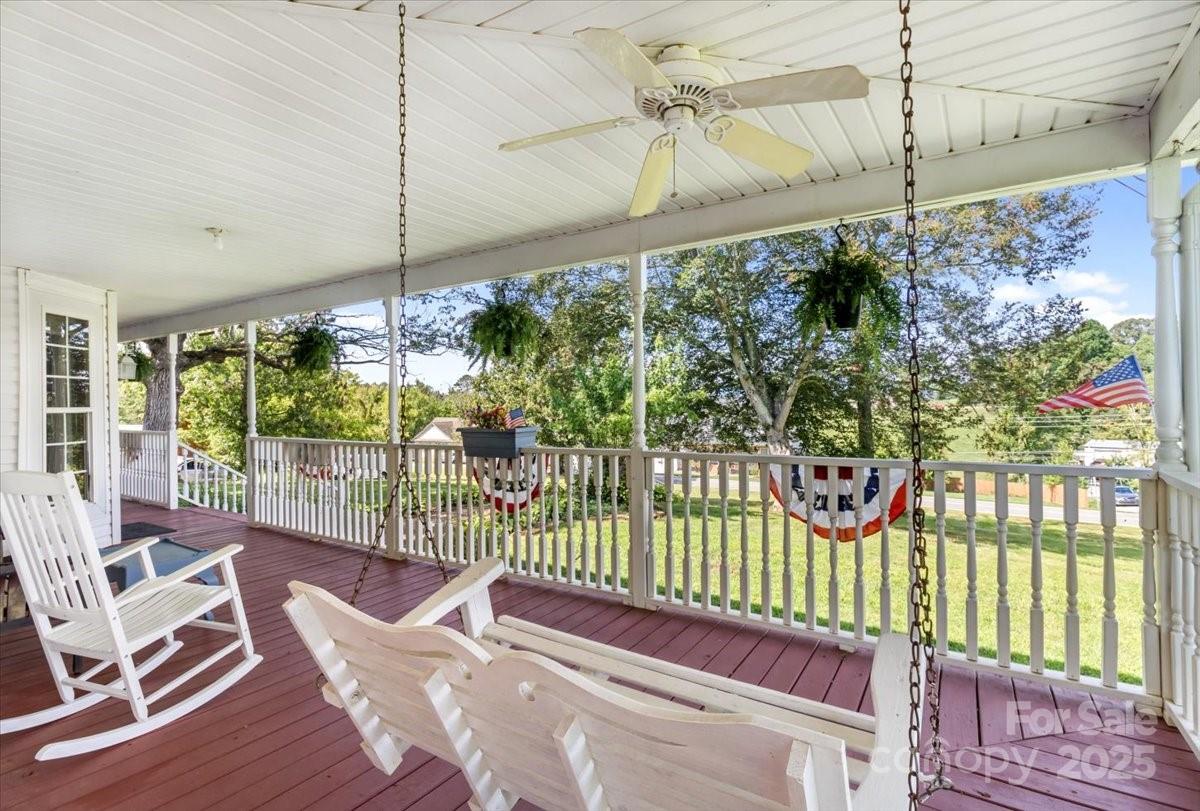 201 Murphy Hill Road Weaverville, NC 28787 - Photo 9 of 48 a outdoor space with furniture
