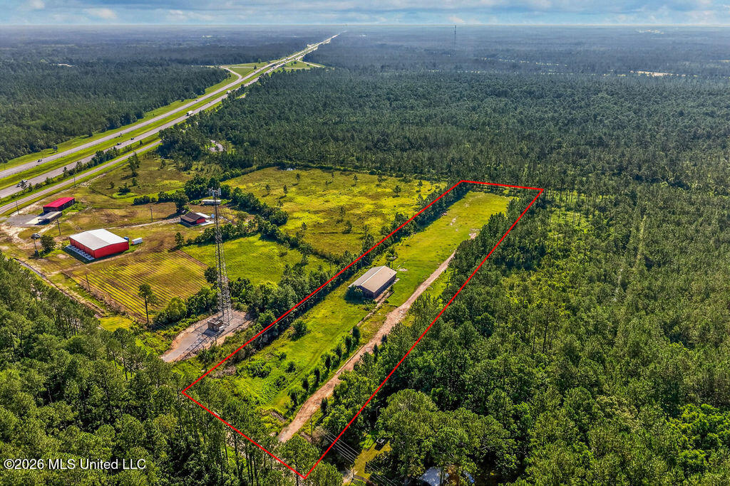 10540 Old Stage Road East Moss Point, MS 39562 - Photo 6 of 17 10540OldStageRd.-2