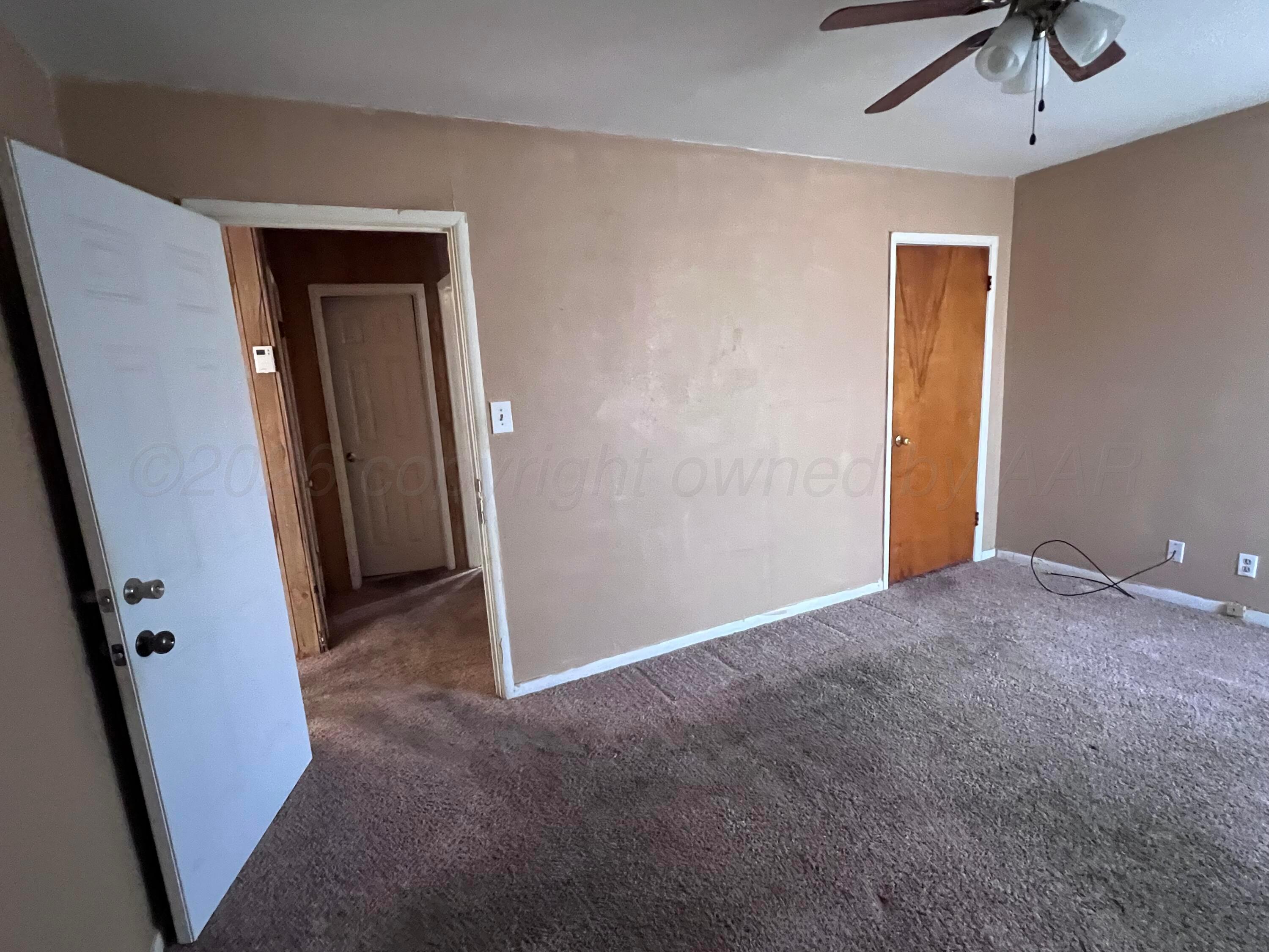828 Blevins Street Hereford, TX 79045 - Photo 11 of 14