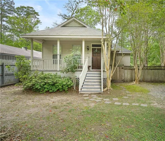 $300,000 | 201 South Taylor Street, Covington, LA 70433