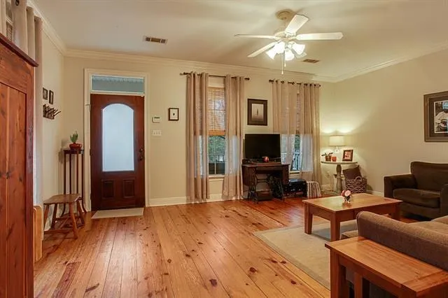 $300,000 | 201 South Taylor Street, Covington, LA 70433