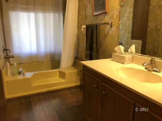 217 Hummingbird Road Wofford Heights, CA 93285 - Photo 23 of 40