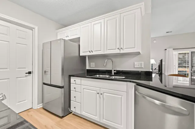 $217,900 | 135 Country Manor Drive, Unit B, Conway, SC 29526