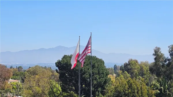 a view of a houses and sky view