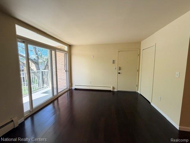 4913-crooks Roa 4913-crooks Roa Crooks Road Road, Unit G5 Royal Oak, MI 48073 - Photo 6 of 14