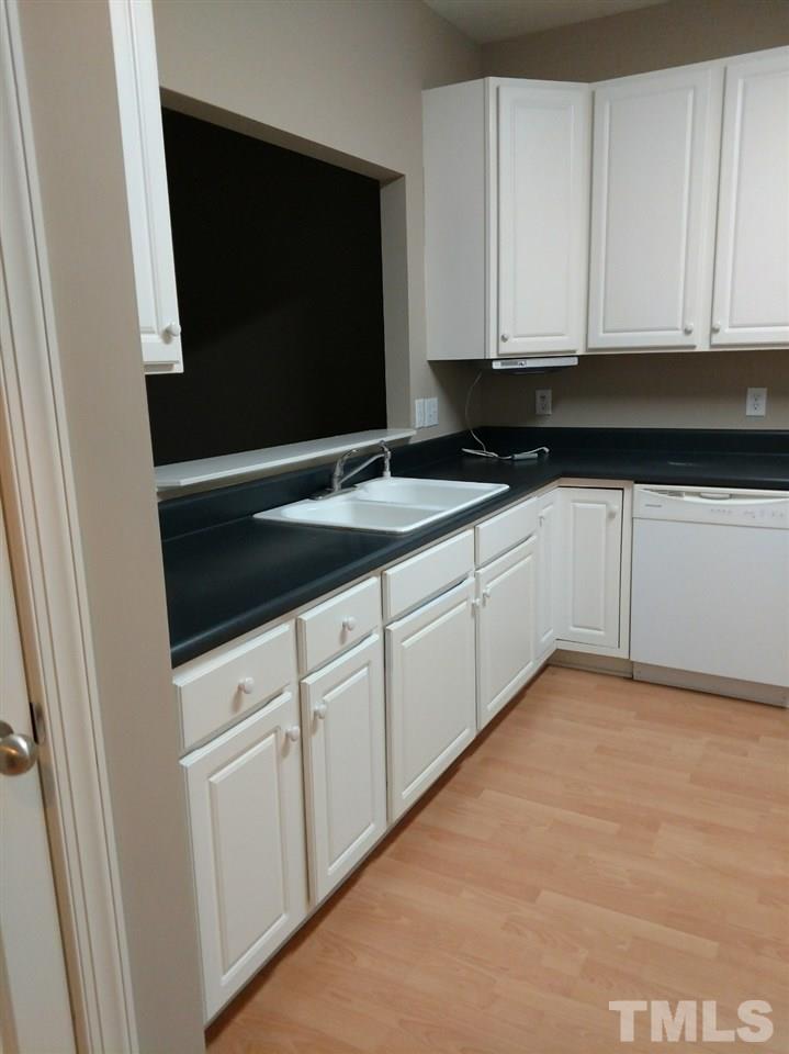 9029 Grassington Way Raleigh, NC 27615 - Photo 3 of 12