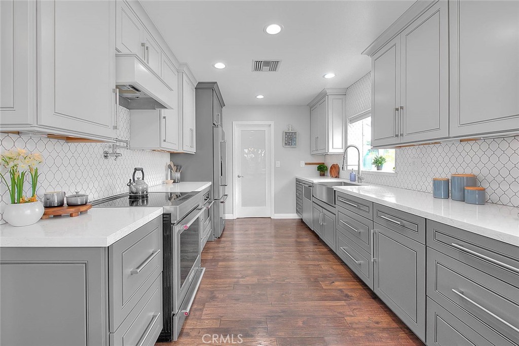 156 South Country Club Road Glendora, CA 91741 - Photo 8 of 61