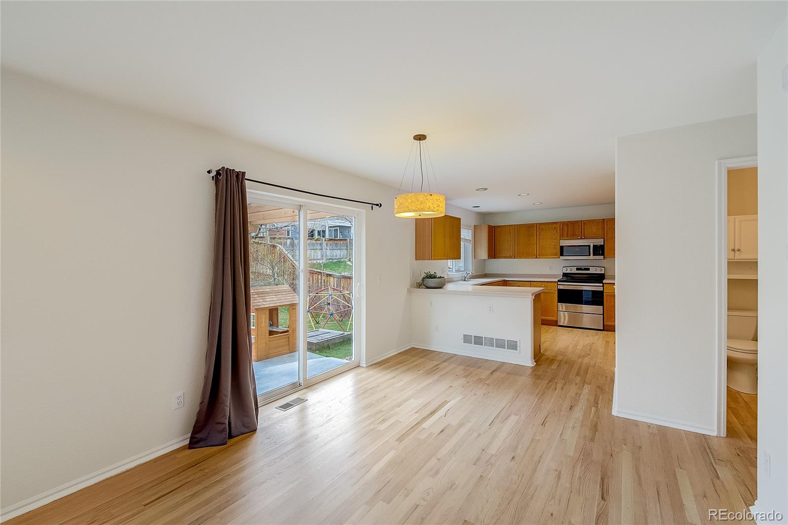 9691 Rockhampton Way Highlands Ranch, CO 80130 - Photo 6 of 24 Gallery Image 6