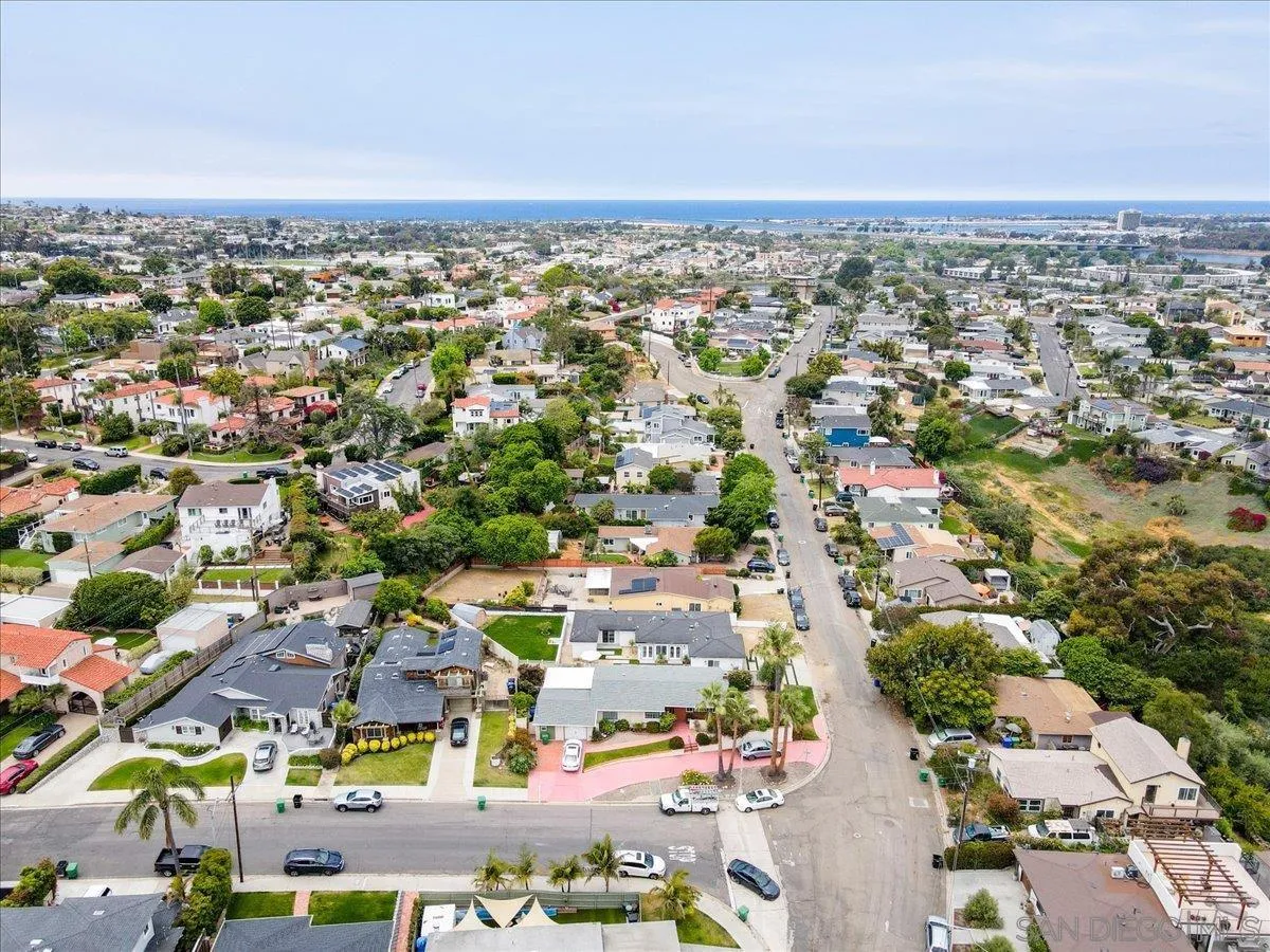 3663 Oleander Drive San Diego, CA 92106 - Photo 45 of 46 an aerial view of a city