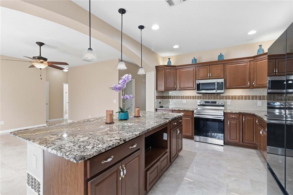 13537 Eyas Road Orlando, FL 32837 - Photo 15 of 72