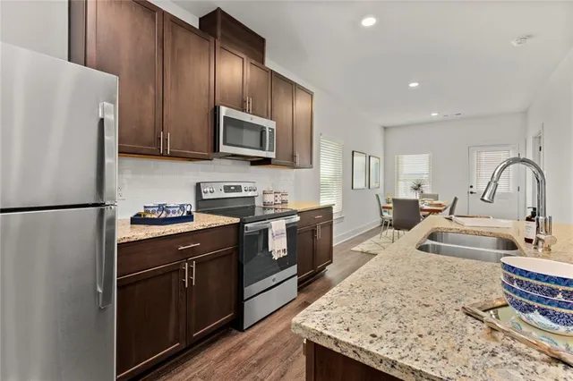 $2,465 | 705 Charles Hardy Parkway, Unit 250T, Dallas, GA 30157