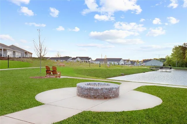 $2,465 | 705 Charles Hardy Parkway, Unit 250T, Dallas, GA 30157