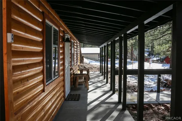 $2,000 | 545 Highland Lane, Big Bear Lake, CA 92315