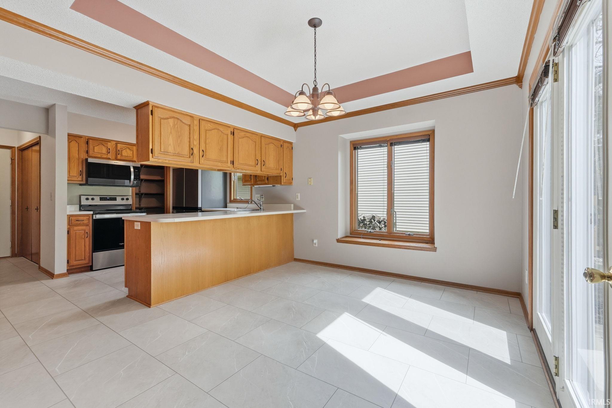 631 Autumn Ridge Lane Fort Wayne, IN 46804 - Photo 7 of 33