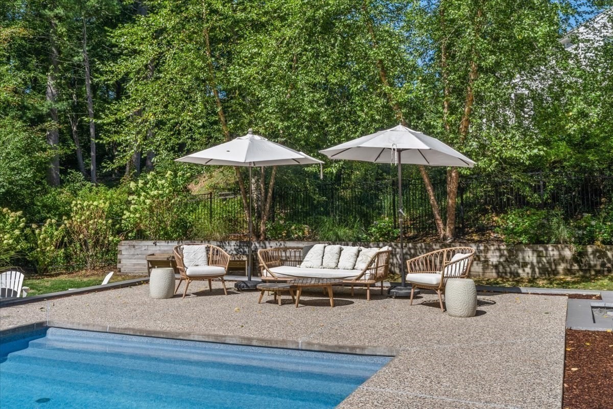 37 Stagecoach Road Hingham, MA 02043 - Photo 33 of 40 Gallery Image 33