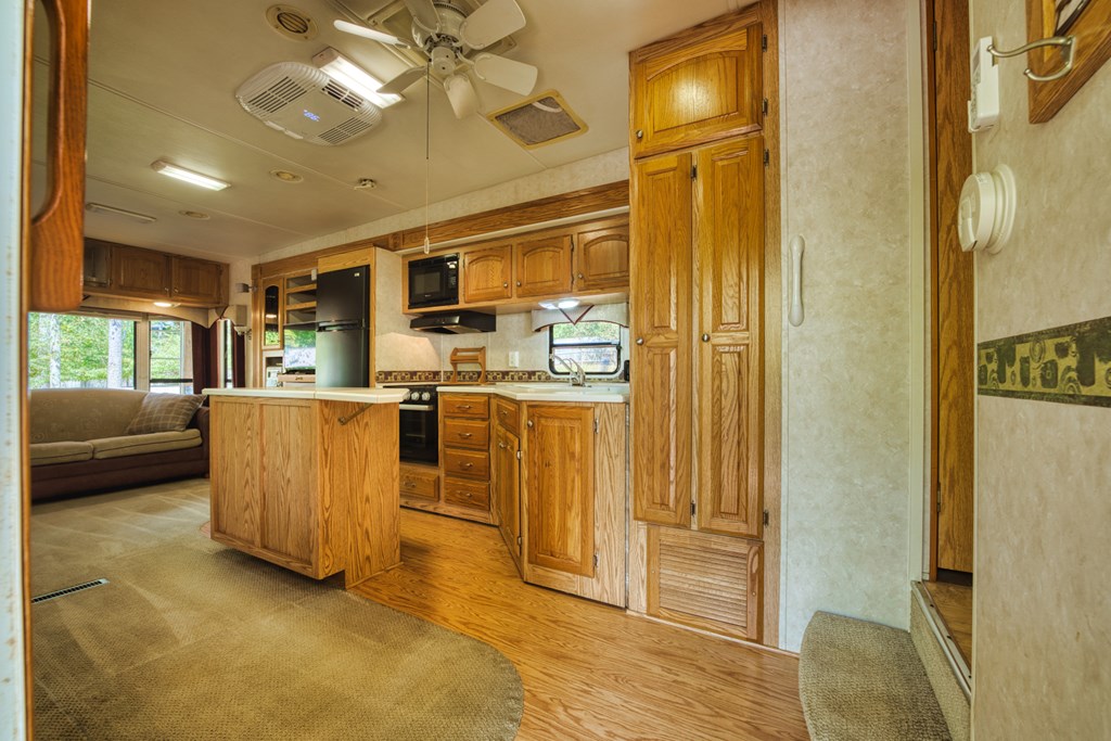 112 3rd Street Ellijay, GA 30540 - Photo 11 of 29