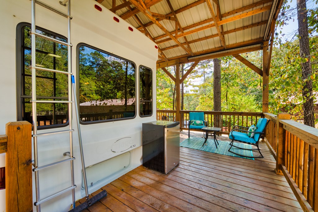 112 3rd Street Ellijay, GA 30540 - Photo 5 of 29