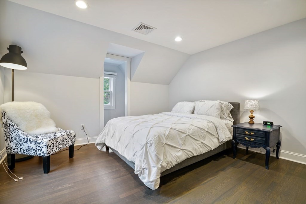 23 Glenburn Road Arlington, MA 02476 - Photo 27 of 41 Gallery Image 27