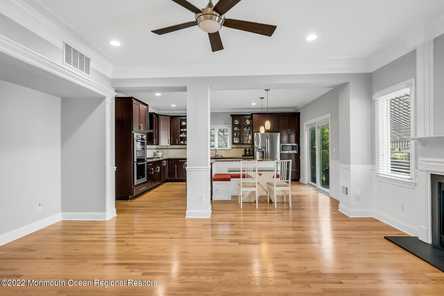 41 3rd Street Rumson, NJ 07760 - Photo 15 of 60 41 3rd St Rumson NJ 07760 USA-039-033-1F