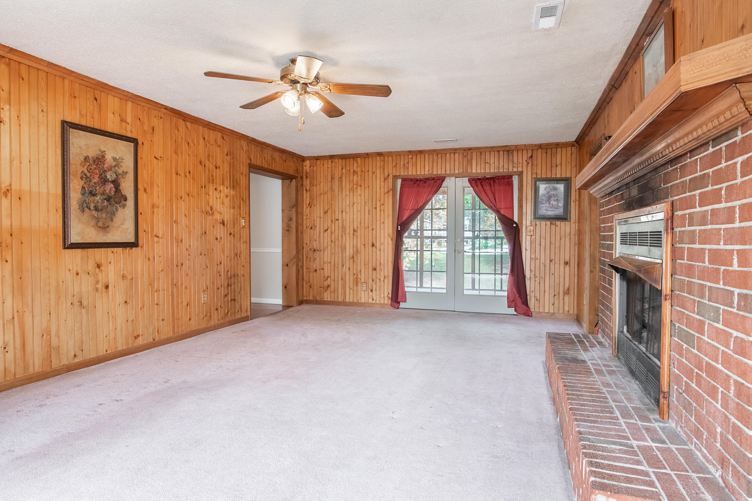 1369 Wooten Road Ringgold, GA 30736 - Photo 15 of 31 Wooten-14