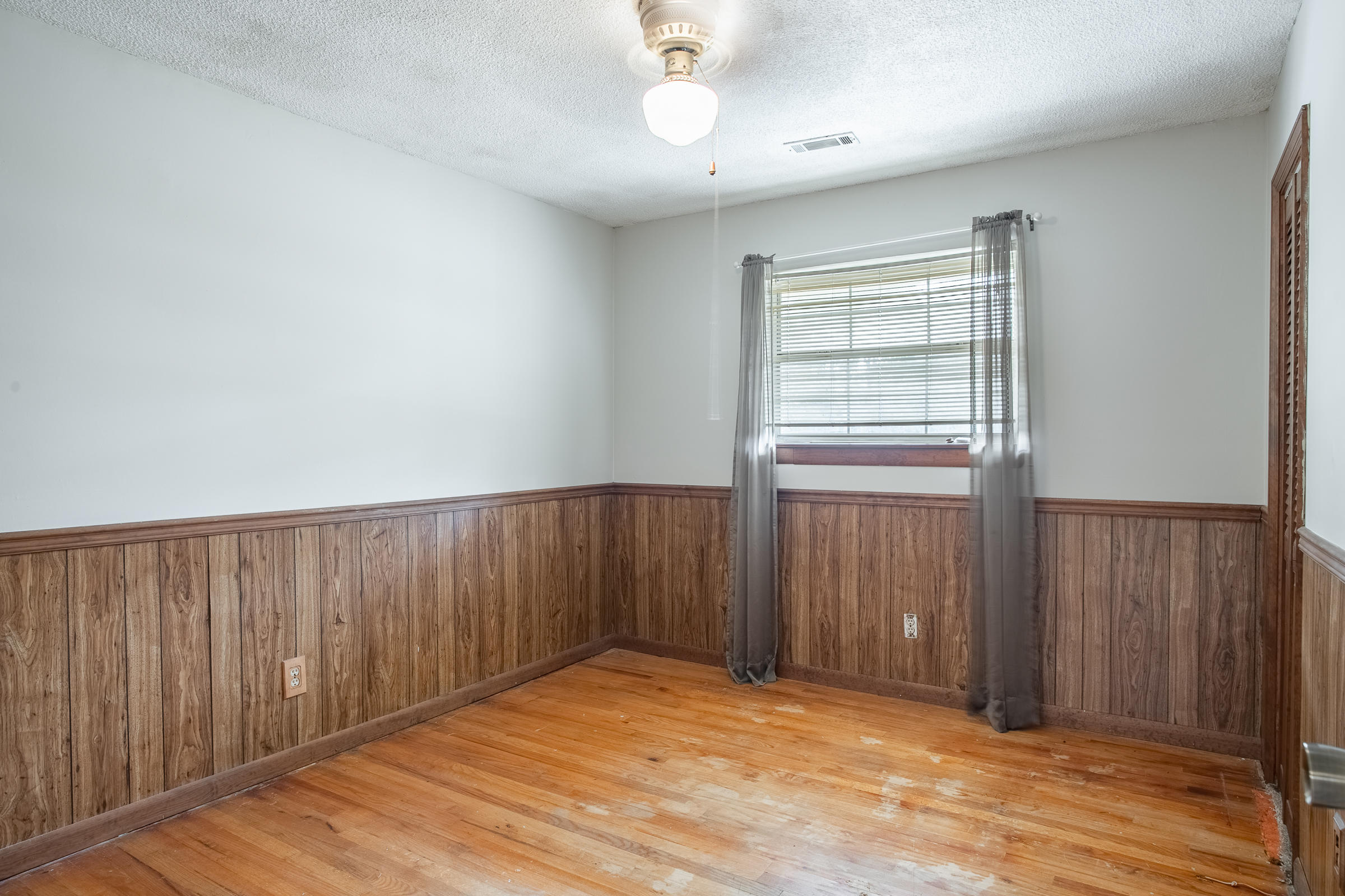 1369 Wooten Road Ringgold, GA 30736 - Photo 8 of 31 Wooten-7